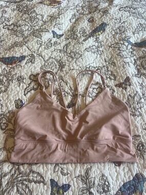 Everyday Wireless V-Neck Bralette Sports Bra in Dusty Mauve Pink Strappy Back